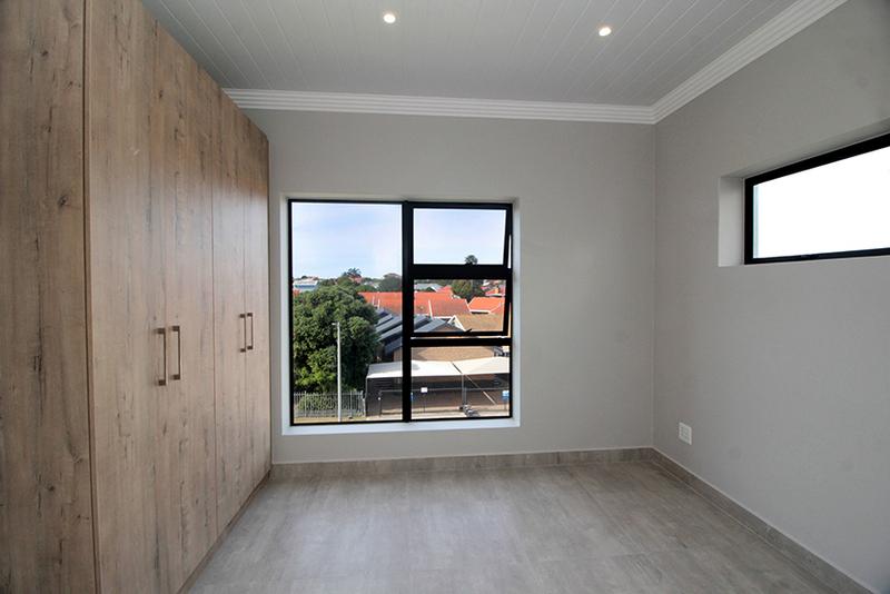 2 Bedroom Property for Sale in Hartenbos Heuwels Western Cape